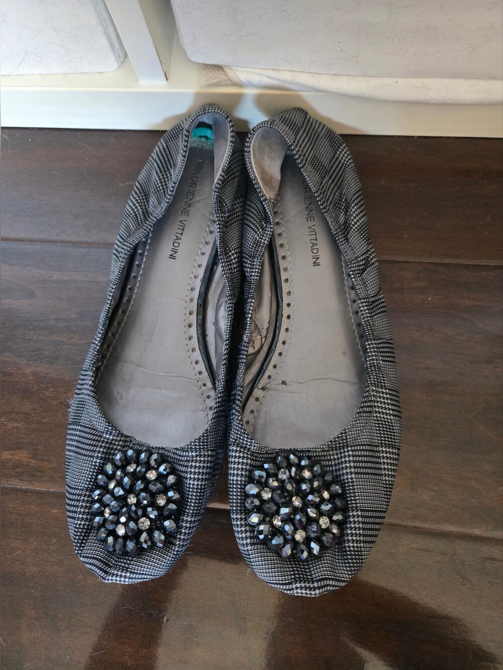 Adrienne Vittadini Gray Plaid Jeweled Ballet Flats Size 8